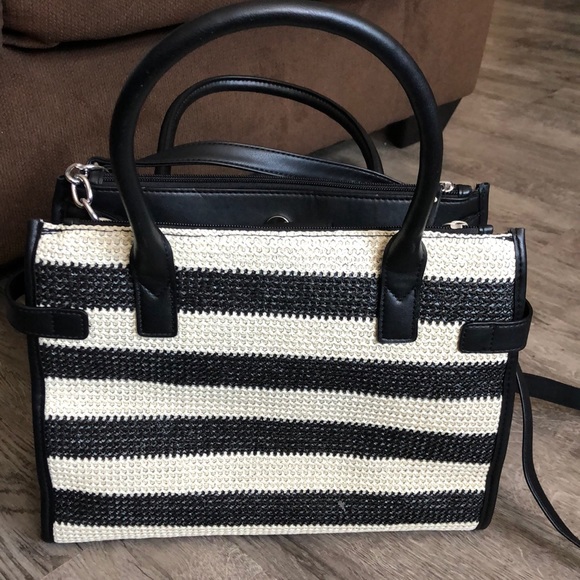 Purse - Picture 4 of 8